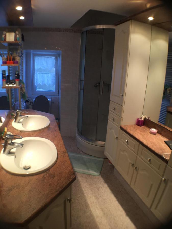 Four A Ban Apartment Mer Екстериор снимка